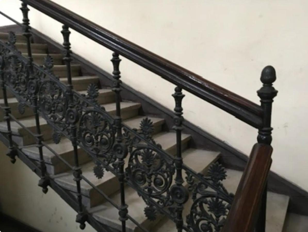 Award Winning Luxury Studio In The Heart Of Budapest In Historical Building Exteriör bild